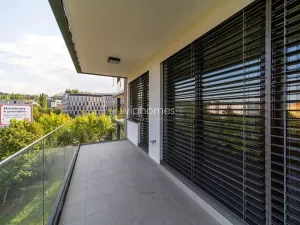 Pronájem bytu 2+kk, Praha - Vokovice, 59 m2