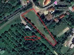 Prodej komerčního pozemku, Starovice, 3239 m2