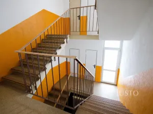 Pronájem bytu 1+1, Ústí nad Labem, Tolstého, 44 m2