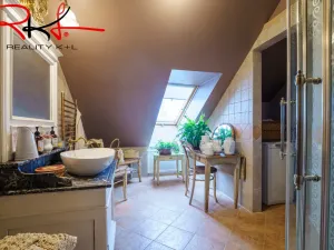 Pronájem bytu 2+kk, Roudnice nad Labem, Husovo náměstí, 129 m2