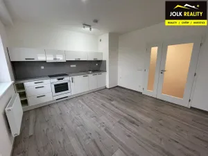 Pronájem bytu 2+kk, Opava, Kačírkova, 56 m2