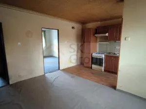 Prodej bytu 2+kk, Božičany, 38 m2