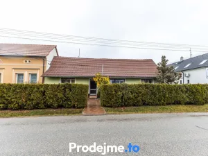 Prodej rodinného domu, Hevlín, 99 m2