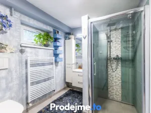 Prodej rodinného domu, Hevlín, 99 m2