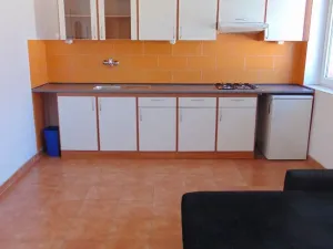 Pronájem bytu 1+kk, Praha - Strašnice, Věšínova, 32 m2
