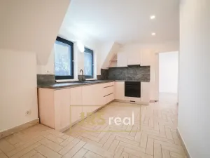 Prodej rodinného domu, Hovorany, 141 m2