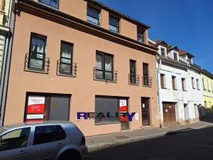 Pronájem bytu 1+kk, Žatec, Tyršova, 29 m2