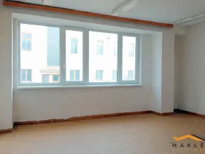 Pronájem skladu, Úsobí, 103 m2