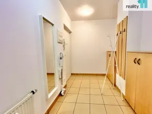 Pronájem bytu 1+kk, Praha - Michle, Pod Bohdalcem I, 50 m2