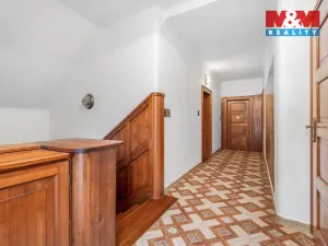 Prodej rodinného domu, Libčice nad Vltavou, Letecká, 200 m2