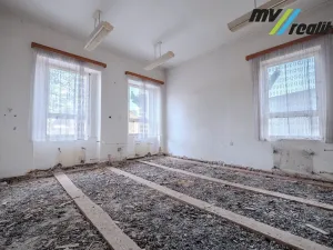 Prodej obchodního prostoru, Český Dub, Husova, 996 m2