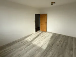 Pronájem bytu 2+1, Třebíč, Velkomeziříčská, 52 m2