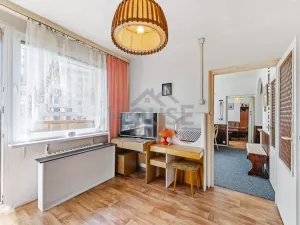 Prodej bytu 3+1, Praha - Braník, Nad lesním divadlem, 76 m2