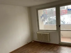 Pronájem bytu 2+1, Cheb, Lesní, 78 m2