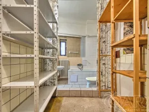 Prodej bytu 4+1, Praha - Malá Strana, Malostranské náměstí, 91 m2