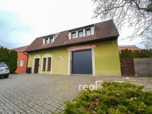 Prodej komerční nemovitosti, Hovorany, 141 m2