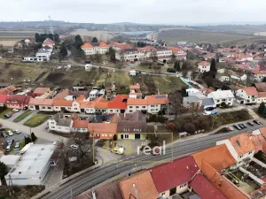 Prodej komerční nemovitosti, Hovorany, 141 m2