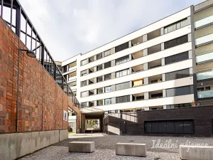 Pronájem bytu 2+kk, Praha, Jankovcova, 55 m2