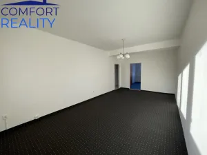 Pronájem bytu 2+1, Ostrava - Poruba, Čkalovova, 55 m2