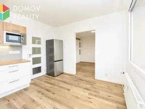 Prodej bytu 1+1, Praha - Hostivař, plukovníka Mráze, 38 m2