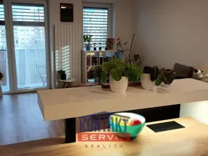 Prodej bytu 3+kk, České Budějovice, Husova tř., 77 m2