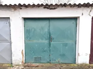 Prodej podílu pozemku pro bydlení, Praha - Dejvice, Pražákovská, 1200 m2