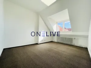 Pronájem kanceláře, Plzeň, náměstí T. G. Masaryka, 365 m2