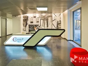 Pronájem kanceláře, Praha - Holešovice, V háji, 330 m2