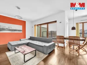 Pronájem bytu 2+kk, Pardubice - Polabiny, Labský Palouk, 74 m2