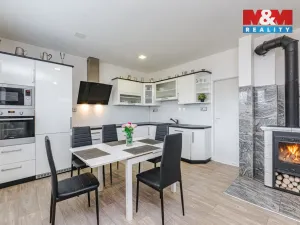 Prodej rodinného domu, Ostřetín, 160 m2