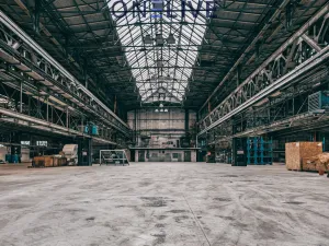 Pronájem skladu, Plzeň, Tylova, 1200 m2