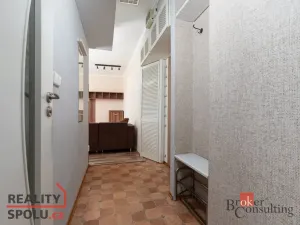 Pronájem bytu 2+kk, Ostrava - Poruba, Slavíkova, 51 m2