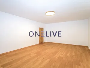 Prodej bytu 3+1, Nýřany, Revoluční, 84 m2