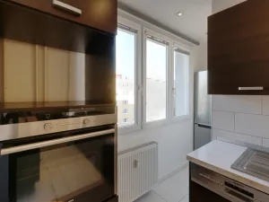 Pronájem bytu 3+1, Plzeň - Skvrňany, Křimická, 64 m2