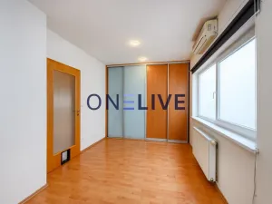 Pronájem bytu 3+1, Praha - Holešovice, 89 m2