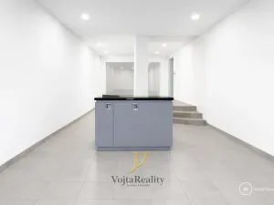 Pronájem obchodního prostoru, Olomouc, tř. Svobody, 150 m2