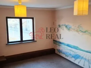 Pronájem kanceláře, Třinec - Staré Město, 1. máje, 13 m2