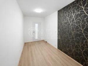 Pronájem bytu 2+kk, Praha - Střížkov, Makedonská, 56 m2