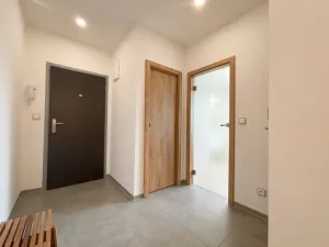 Prodej bytu 2+kk, Olomouc, Černá cesta, 58 m2