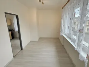 Prodej bytu 3+1, Velký Šenov, Mikulášovická, 62 m2