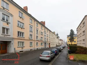Prodej bytu 2+1, Opava - Předměstí, Vyhlídalova, 64 m2
