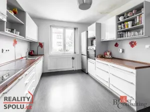 Prodej rodinného domu, Nové Hrady, Zahradní čtvrť, 214 m2