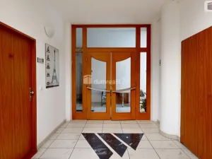 Pronájem obchodního prostoru, Orlová - Lutyně, U Centrumu, 51 m2