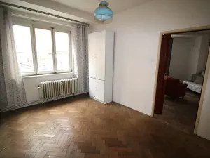 Prodej bytu 2+1, Praha - Dejvice, Kafkova, 59 m2