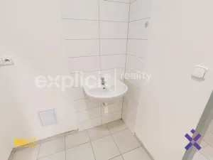 Pronájem obchodního prostoru, Zlín, Kvítková, 113 m2