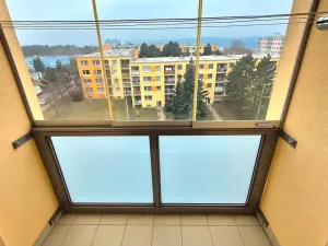 Pronájem bytu 3+1, Praha - Modřany, Vokrojova, 73 m2