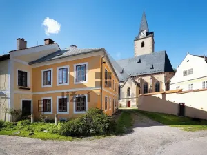 Prodej rodinného domu, Rožmberk nad Vltavou, 198 m2