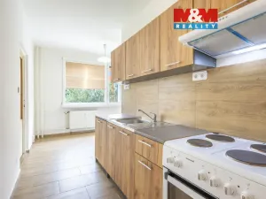 Prodej bytu 2+1, Cvikov - Cvikov II, Sídliště, 60 m2