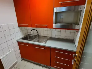 Pronájem kanceláře, Praha - Vysočany, Ke Klíčovu, 11 m2