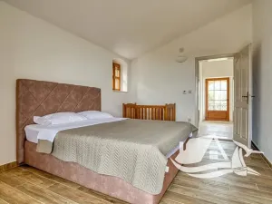 Prodej vily, Rijeka Reževići, Černá Hora, 400 m2